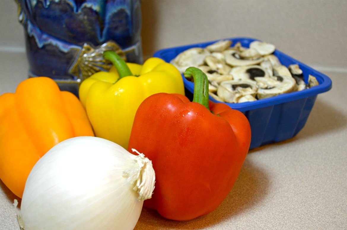 Creamy Spicy Southern Chicken Alla Queen | Chicken Recipes | Creamy, Spicy Chicken Recipe | Delicious Family Recipes | #comfortfood #southernrecipes #dinnerrecipes | theMRSingLink