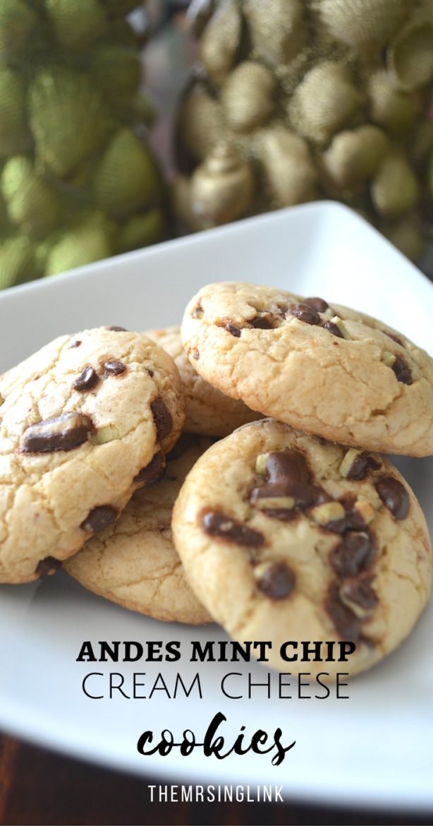 Andes Mint Chip Cream Cheese Cookies | Holiday Cookie Recipes | Simple Cookie Recipes | Mint Chip Cookies | Soft and Chewy Cookie Recipes | #recipes #desserts #cookies #Andes #mintchip | theMRSingLink