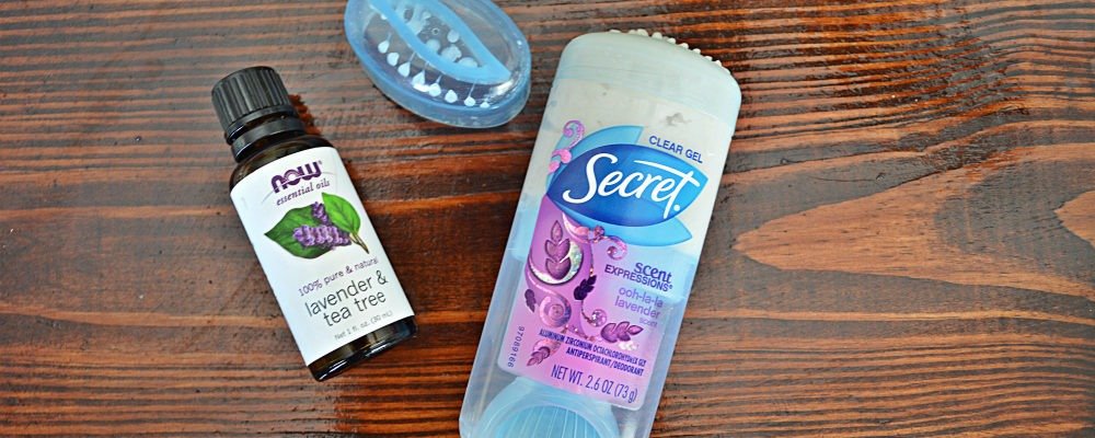 Simple All Natural DIY Toxin Free Deodorant | DIY Recipes | DIY beauty hacks | DIY deodorant | All Natural Beauty Products | Homemade Deodorant | theMRSingLink