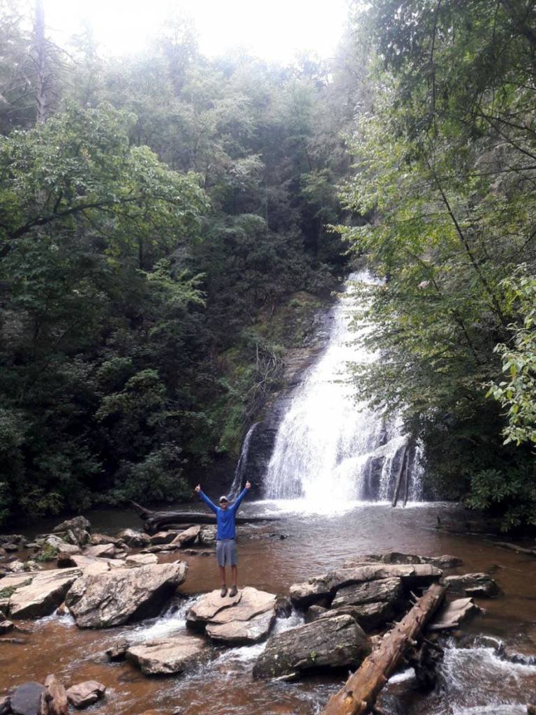 White Water Rafting In Blue Ridge Georgia - Two Adventure-Packed Days | How we spent two adventure-packed days in Blue Ridge Georgia | Couples who love to travel | Pet friendly travel adventures | Places to travel with your pets | White water rafting in Georgia | #travel #petfriendly #couplesgoals #adventure | theMRSingLink