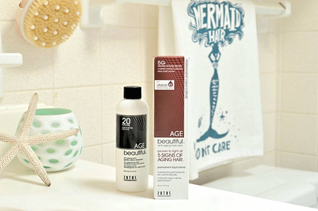 [Grays Before 30] At-Home Gray Coverage With AGEbeautiful | [ad] #BeAgeBeautiful | How-to apply at-home hair color for gray coverage | Healthy hair tips for color treated hair | 3 Secrets to healthy, color treated hair | Fight signs of aging in your hair + covering stubborn gray hair | At-home DIY hair dye tutorial | theMRSingLink