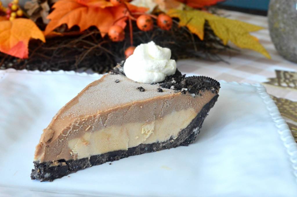 Peanut Butter Hazelnut Pudding Pie [BIG TIP: Try It Frozen!] | A Thanksgiving or Christmas dessert you won't forget year after year | No-bake pudding pie |  BIG TIP: try it frozen for that custard-like texture! | #puddingpie #holidaydesserts #pierecipes | theMRSingLink