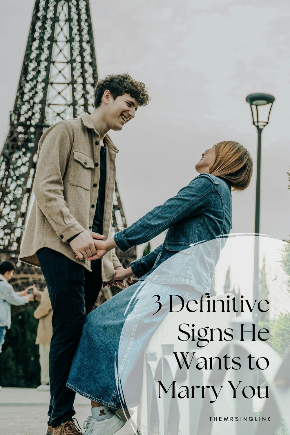 3 REAL, definitive signs he wants to marry you
