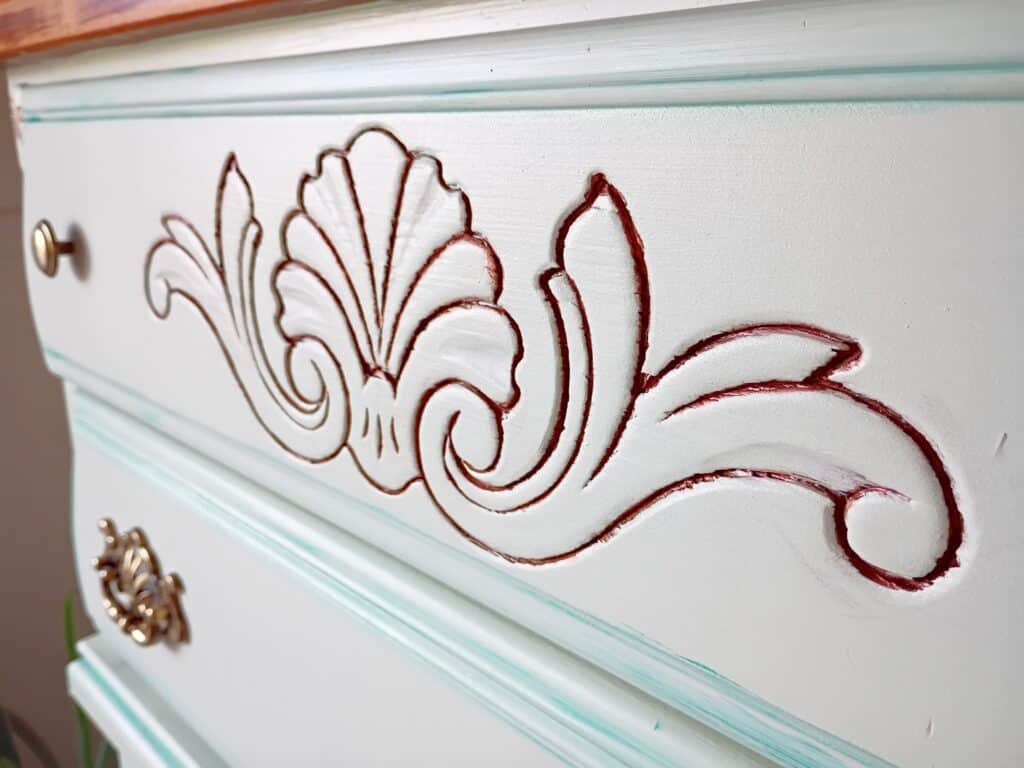 Key lime beach house dresser makeover DIY | theMRSingLink LLC