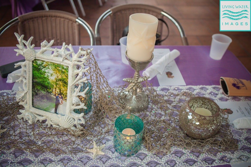 fishnet table runner  Table settings, Beach theme wedding