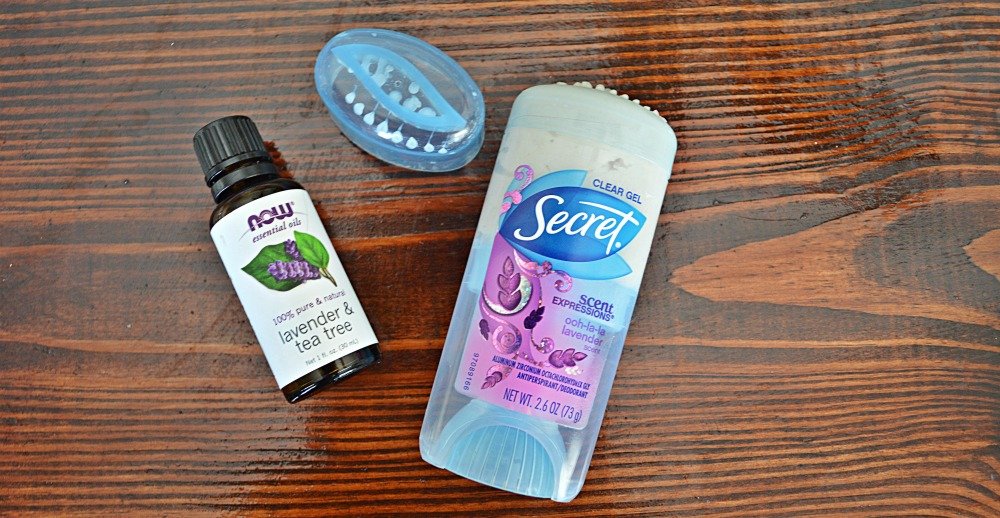 Simple All Natural DIY Toxin Free Deodorant | DIY Recipes | DIY beauty hacks | DIY deodorant | All Natural Beauty Products | Homemade Deodorant | theMRSingLink