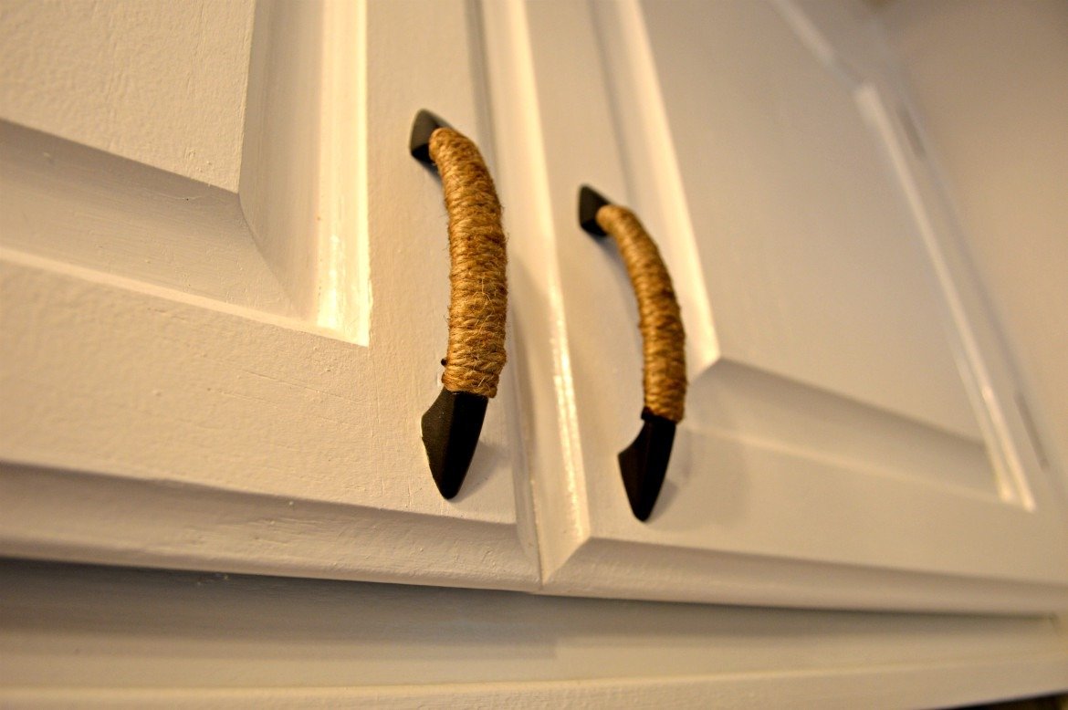 DIY Nautical Pulls  From Old Kitchen  Hardware  theMRSingLink