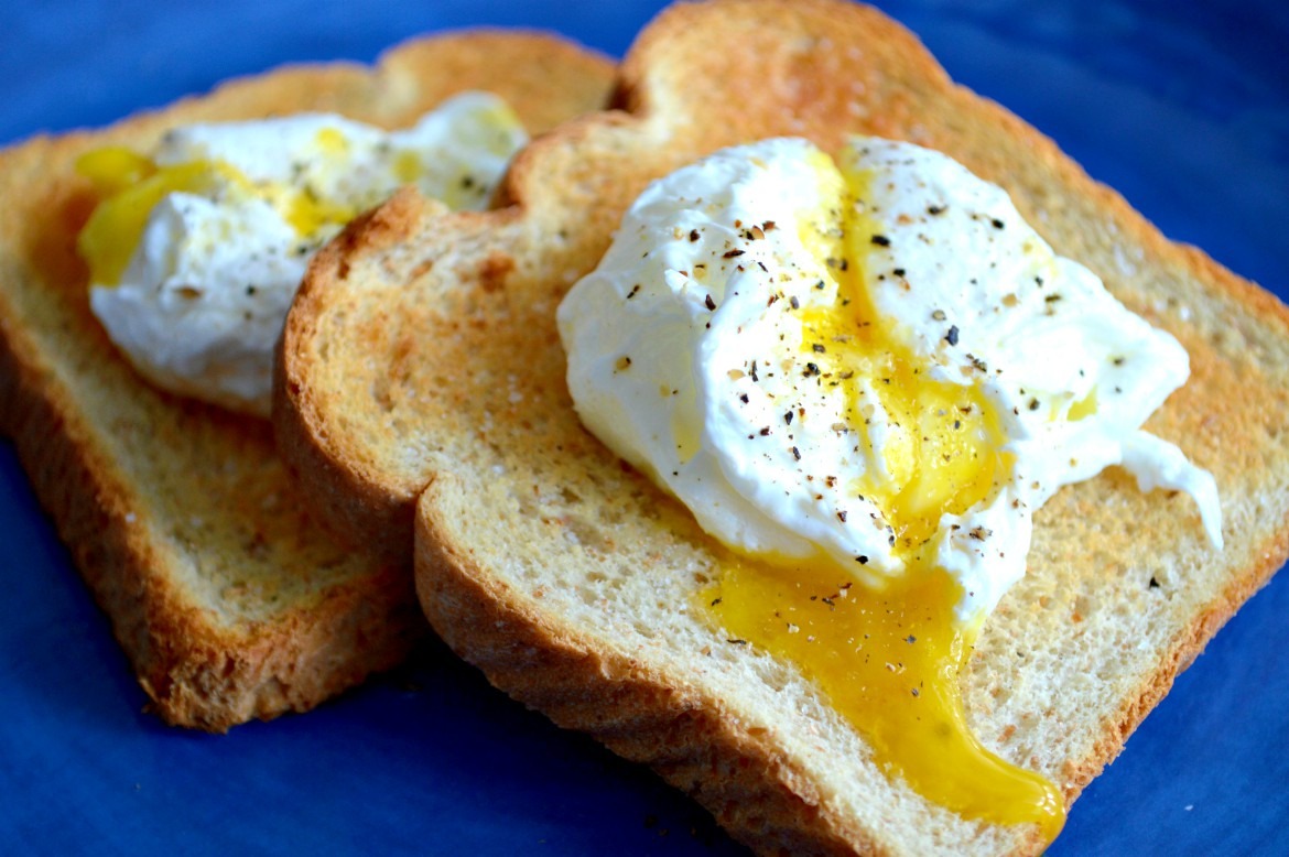 G'morning Breakfast Poached Egg Toast | theMRSingLink