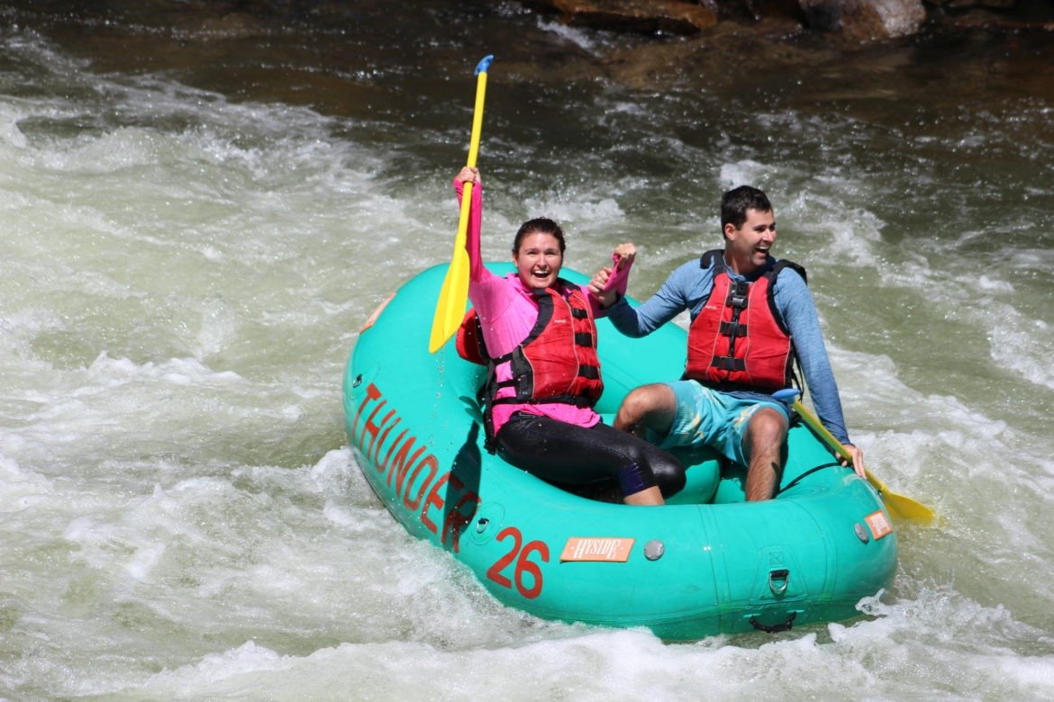 Nantahala white water rafting in the Blue Ridge mountains | THEMRSINGLINK