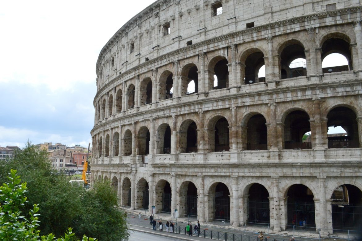 See Rome In 3 Days | Travel Itinerary to Rome Italy | 3 Days in Rome | Italy Travel | European Travel Tips | #travel #italy #rome #traveltips | Best places to see in Rome | Must sees and must dos in Rome Italy | theMRSingLink