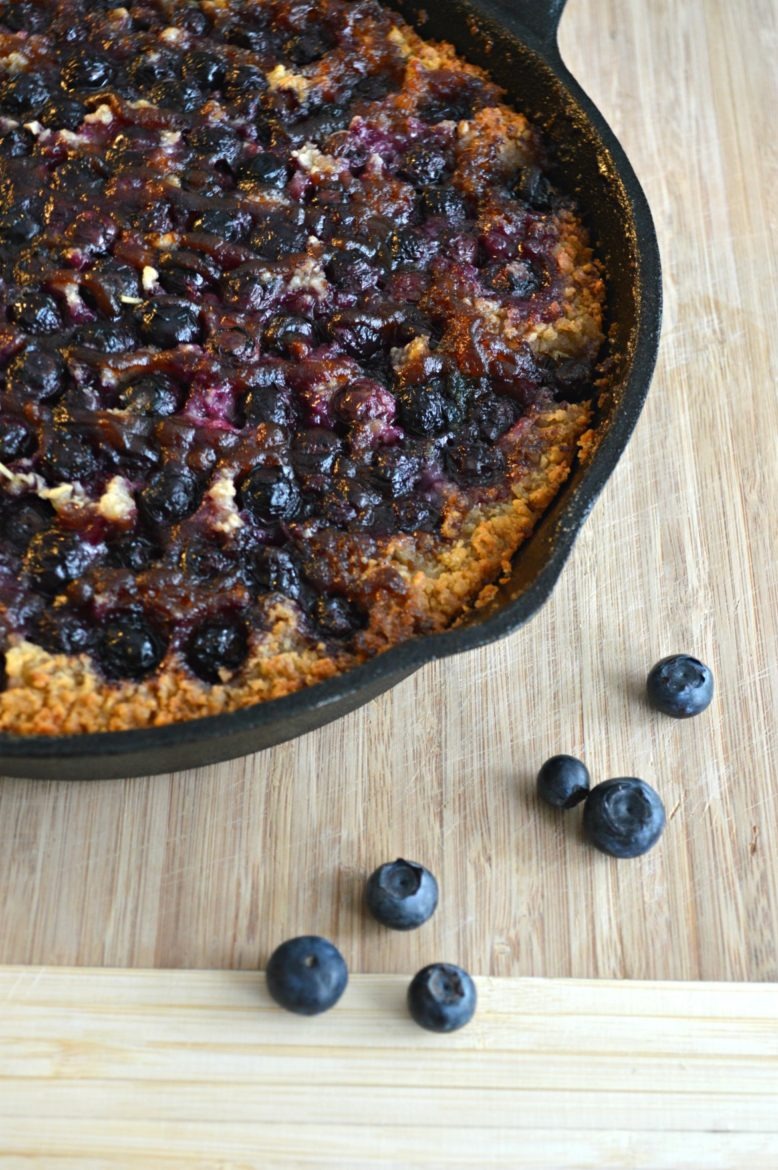 Cast Iron Skillet Blueberry Cobbler [With Apple Butter Drizzle] | U-pick blueberries in Clermont, Florida | Day date ideas as a couple | Date night recipes for couples | At home date night blueberry cobbler recipe | Sweet dessert recipes featuring blueberries and apple butter | #datenight #recipes #blueberries | theMRSingLink