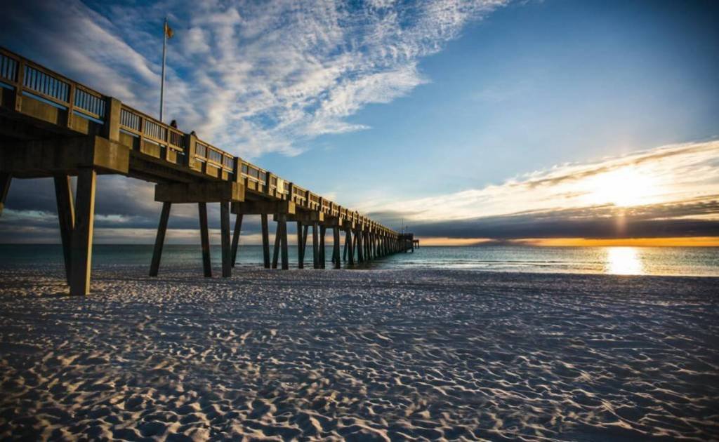 Why Panama City Beach Should Be On Your Fall Travel Bucket List | #ad #realfunbeach @visit_pcb | The best Florida beaches | Panama City Beach Florida | Florida fall travel bucket list | Fall beach vacations | #vacations #beaches #florida | theMRSingLink