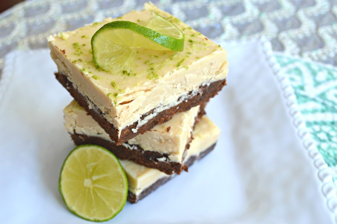 Chocolate Key Lime Fudge Cake Bars | Dessert recipes for the sweet tooth | Cake Pop recipes to try | Must try desserts around the Holidays | Chocolate dessert recipes | Holiday dessert recipes | #holidayrecipes #desserts | Easy fudge recipes | The best fudge bars for any occasion | Unique dessert recipes | Key Lime Desserts | #sweettooth #holidaydessert #cakepop #fudge | theMRSingLink