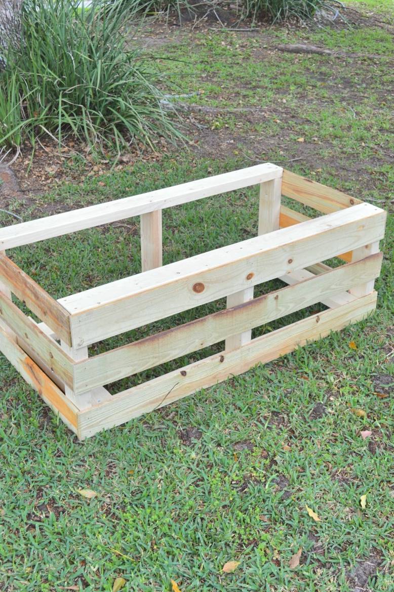 DIY Coastal Crab Trap Storage Bench [For Less Than $100!]