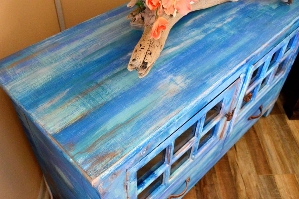 Distress Wood Furniture With Dry Brushing + Faux Copper Rust