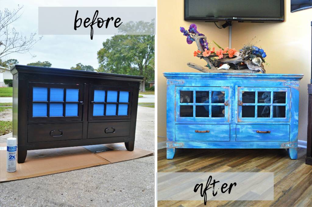 Distress Wood Furniture With Dry Brushing + Faux Copper Rust | How to create a distress wood look using paint | DIY faux patina/rust on furniture with metallic paint | Bermuda blending technique to create a tropical bohemian inspired furniture makeover | #diyfurniture #distressedpaint #howto | theMRSingLink