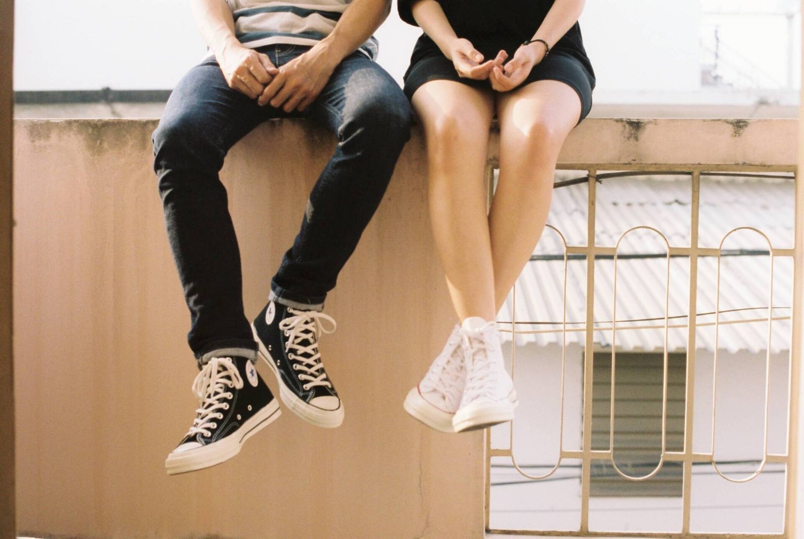 How to connect with your spouse every day [Conversation starters]