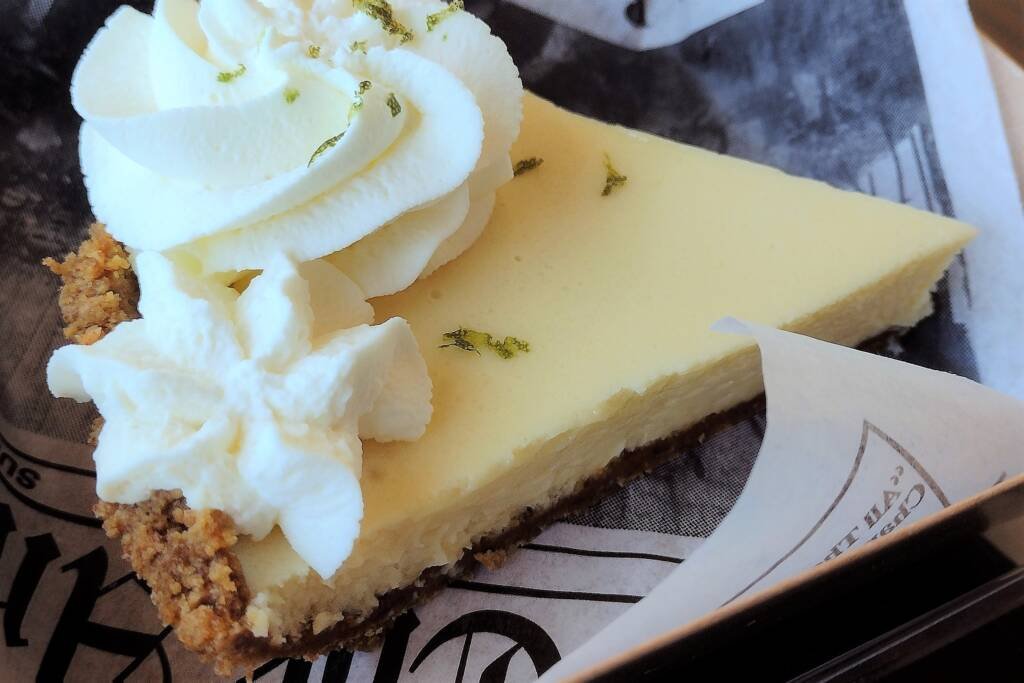 The BEST key lime pie in Key Largo [My top 3]